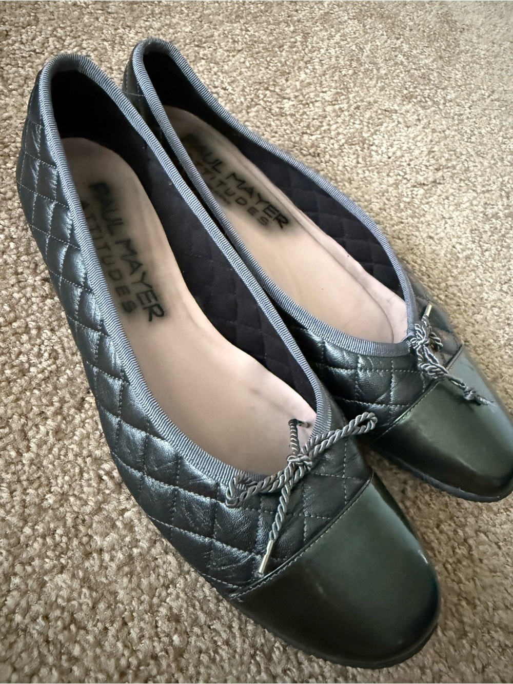 PAUL MAYER Best Cap Toe Quilted Leather Ballet Flat with Bow - Picture 4 of 12